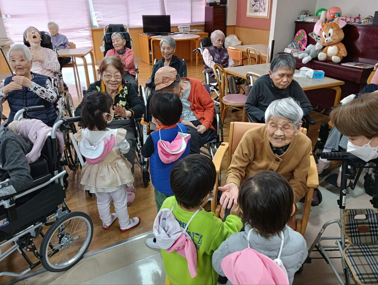 ファイル 905-1.jpg