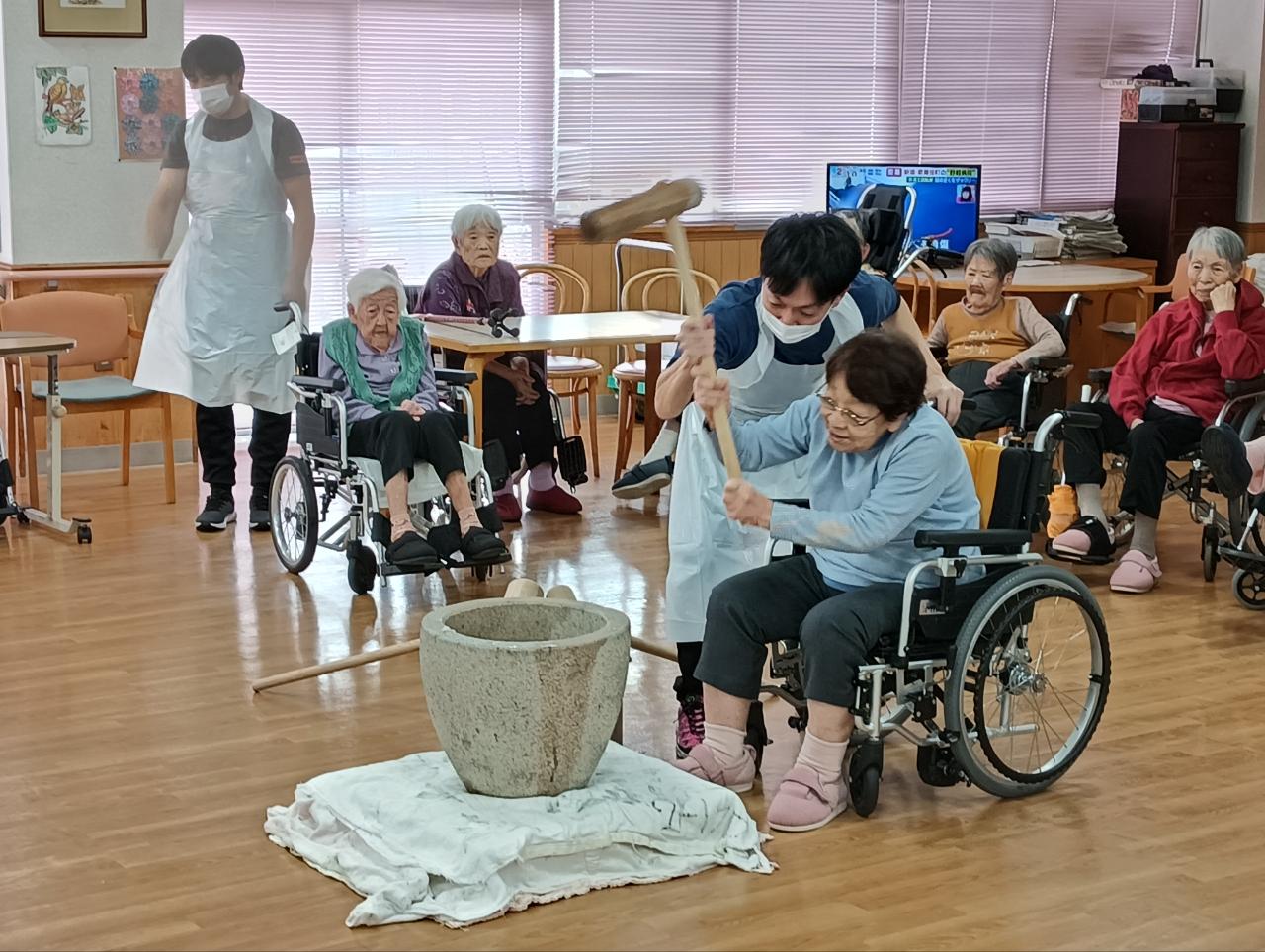 ファイル 912-2.jpg