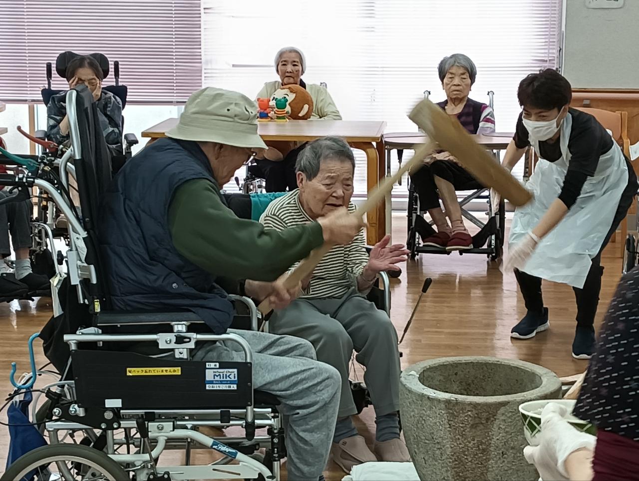 ファイル 912-3.jpg