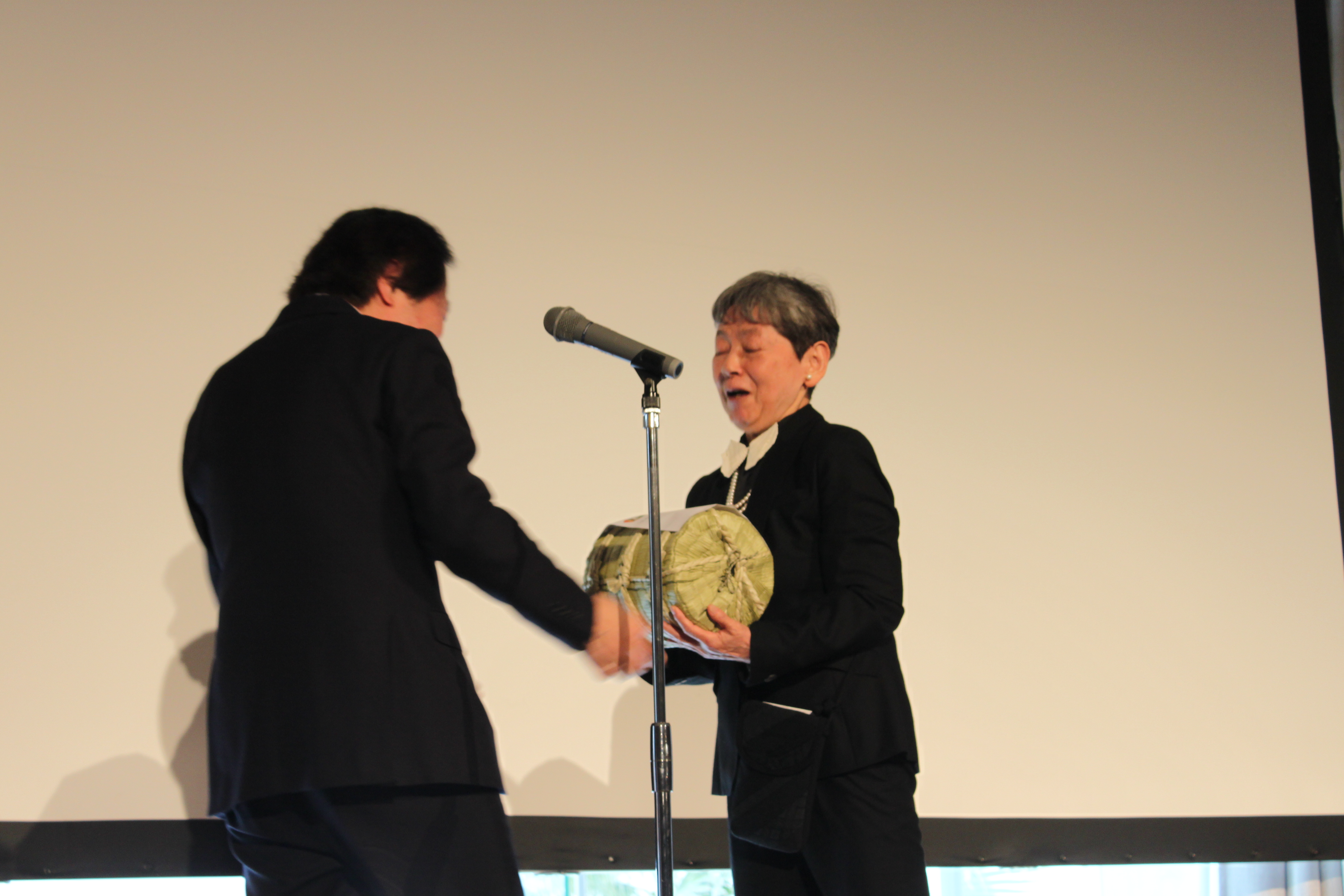 ファイル 932-1.jpg